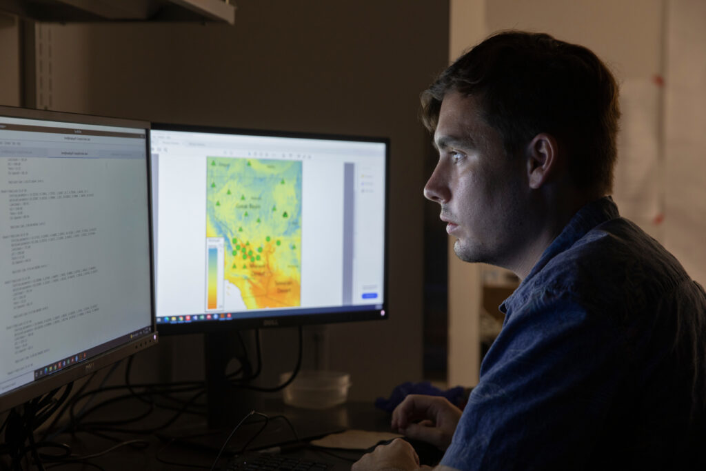 Student doing spatial analysis in a computer