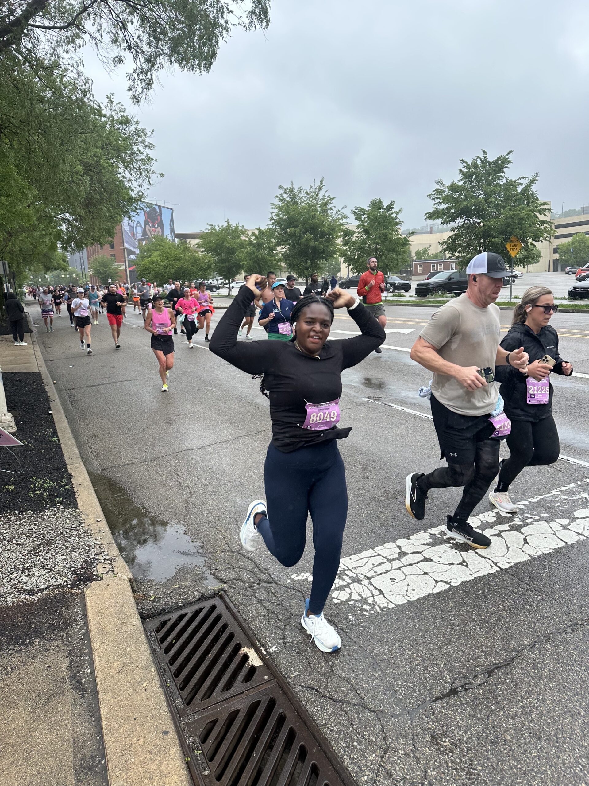 Mia christmon running a marathon