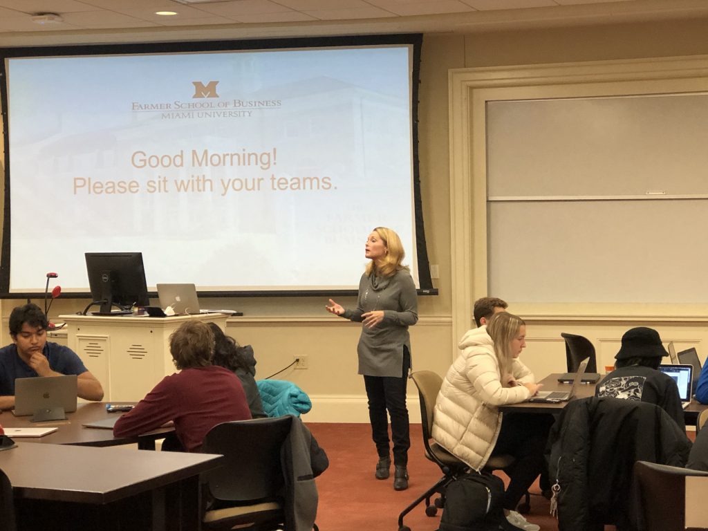 Professor Cindy Oakenfull Speaks in front of FYIC class