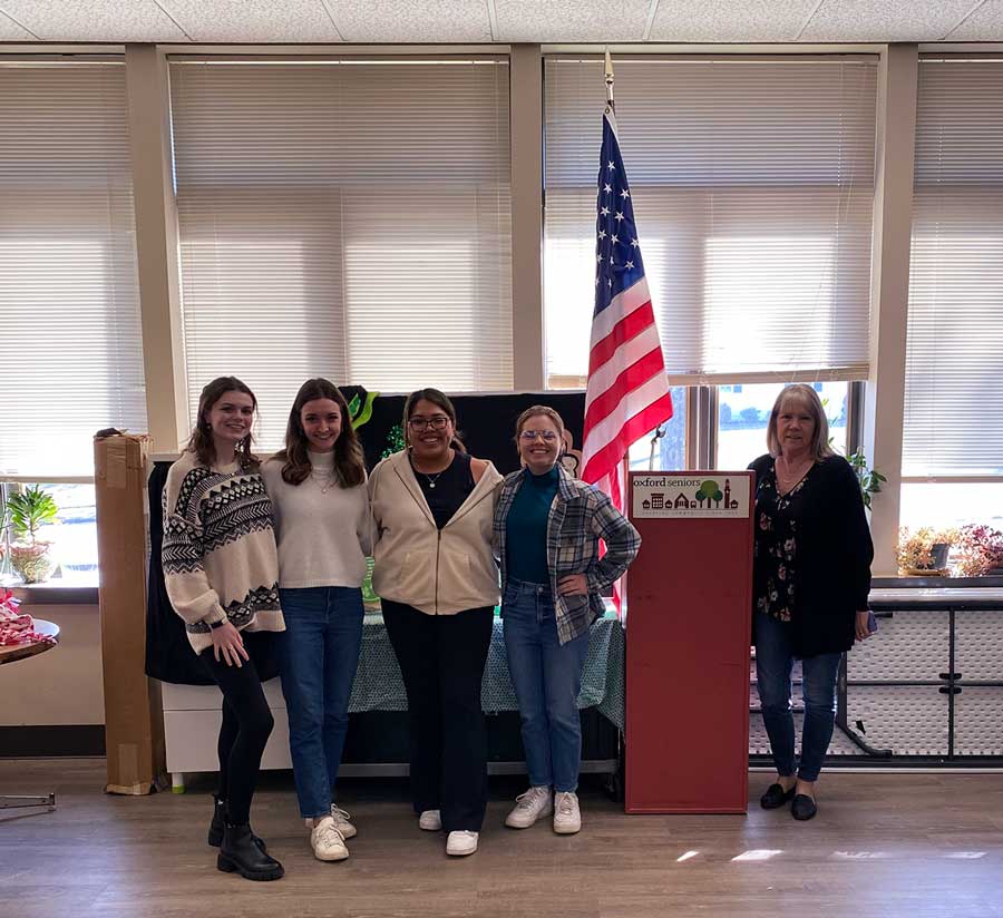 Photo of student volunteers at Senior Center