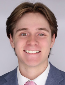 Head shot of Evan Hatfield