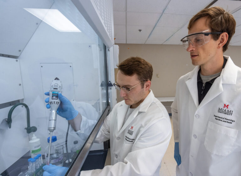K6626 Paul Reidy Lab for SOU